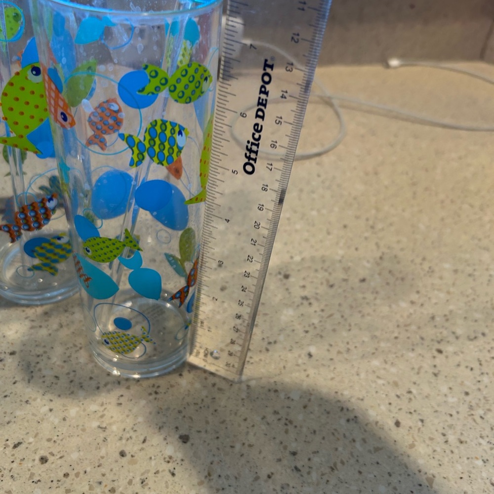 Colorful Fish Patterned Glass Tumblers - Picture 4 of 5